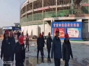 市住建局檢查組一行到洋縣對(duì)項(xiàng)目施工現(xiàn)場進(jìn)行檢查及指導(dǎo)工作